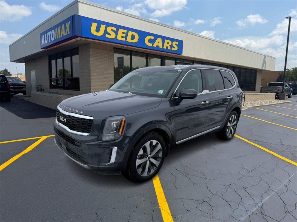 2023 Kia Sorento SX's photo