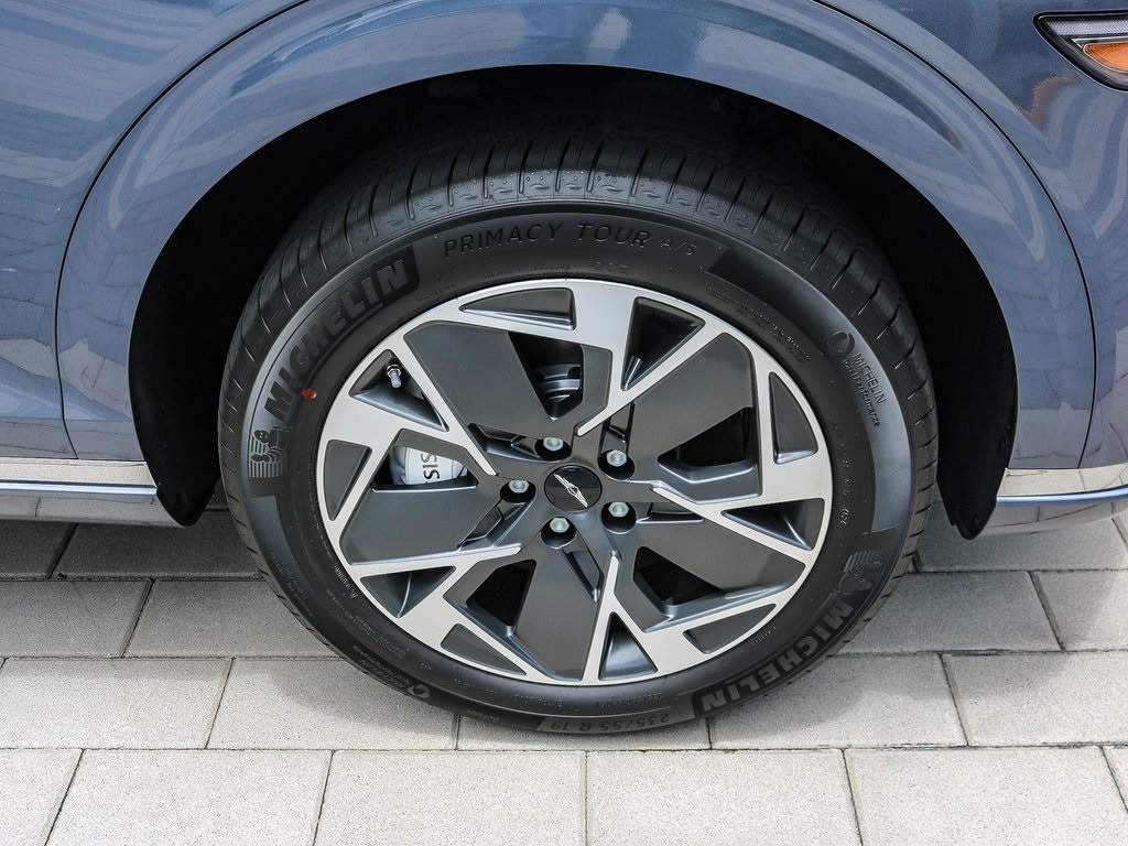 2026 Genesis Electrified GV70 photo 11