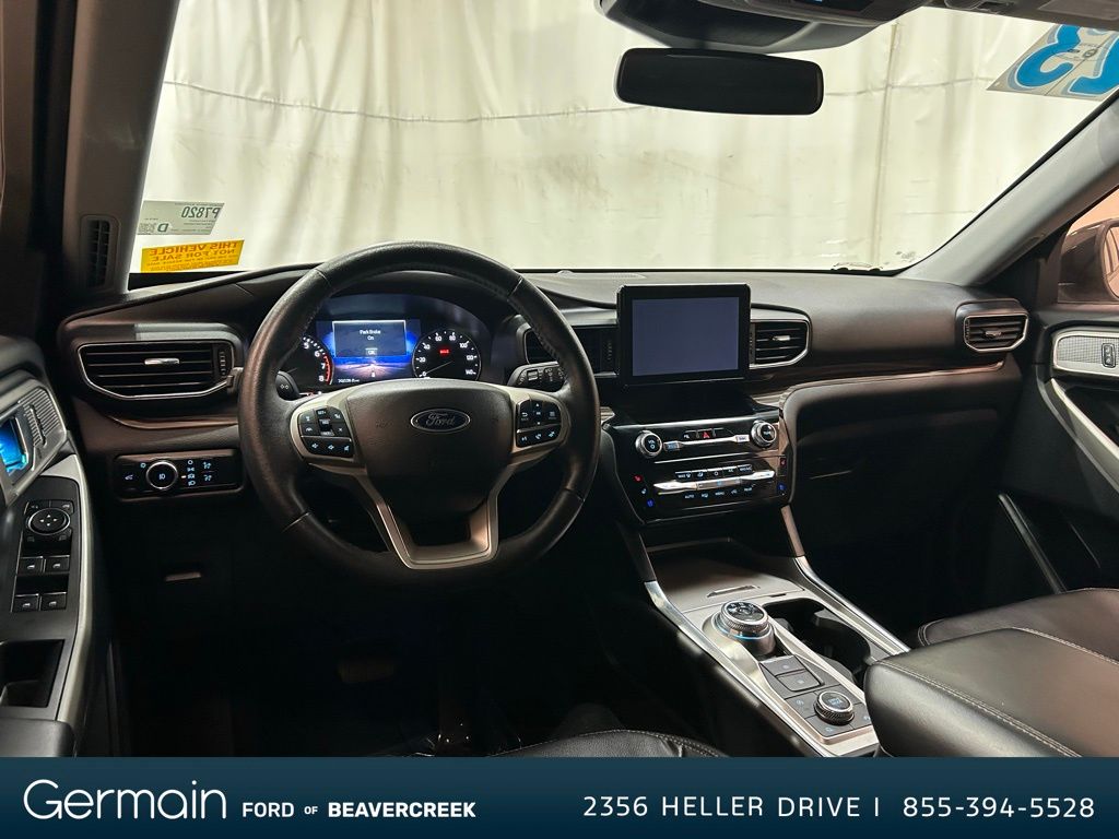 2023 Ford Explorer Limited photo 9