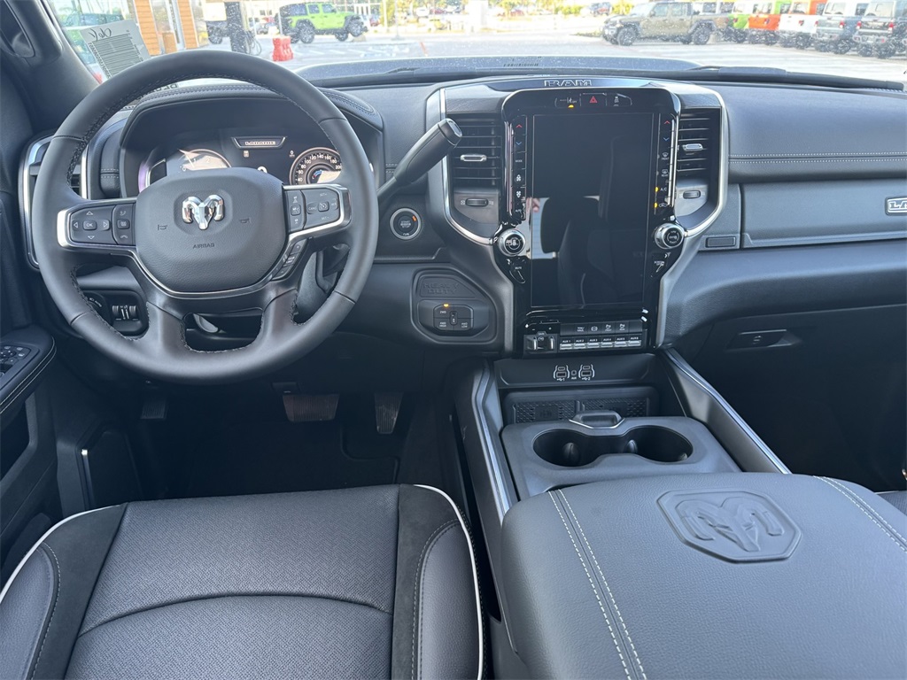 2025 Ram 2500 Laramie photo 13