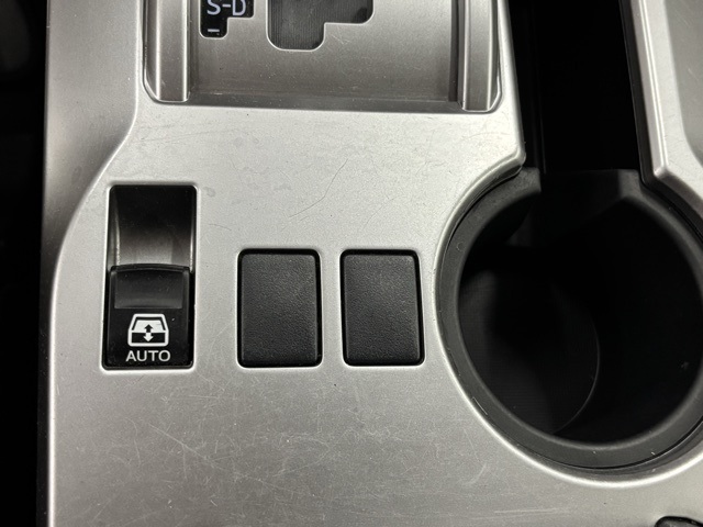 2019 Toyota 4Runner SR5 photo 29