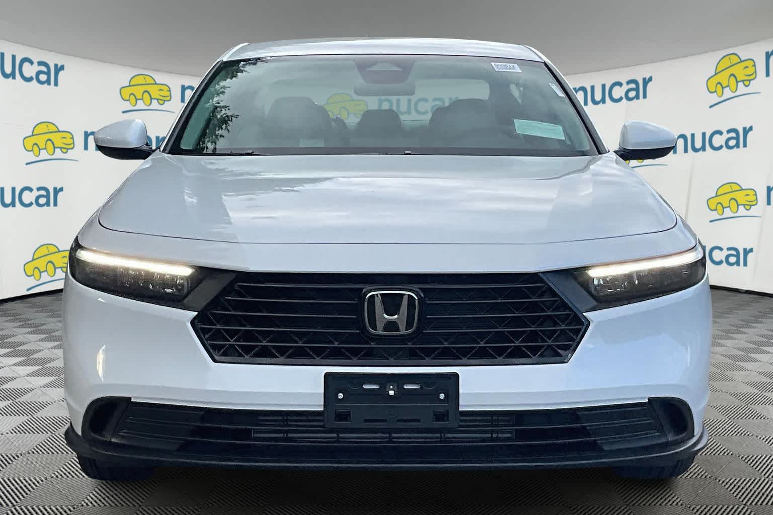 2025 Honda Accord LX photo 2