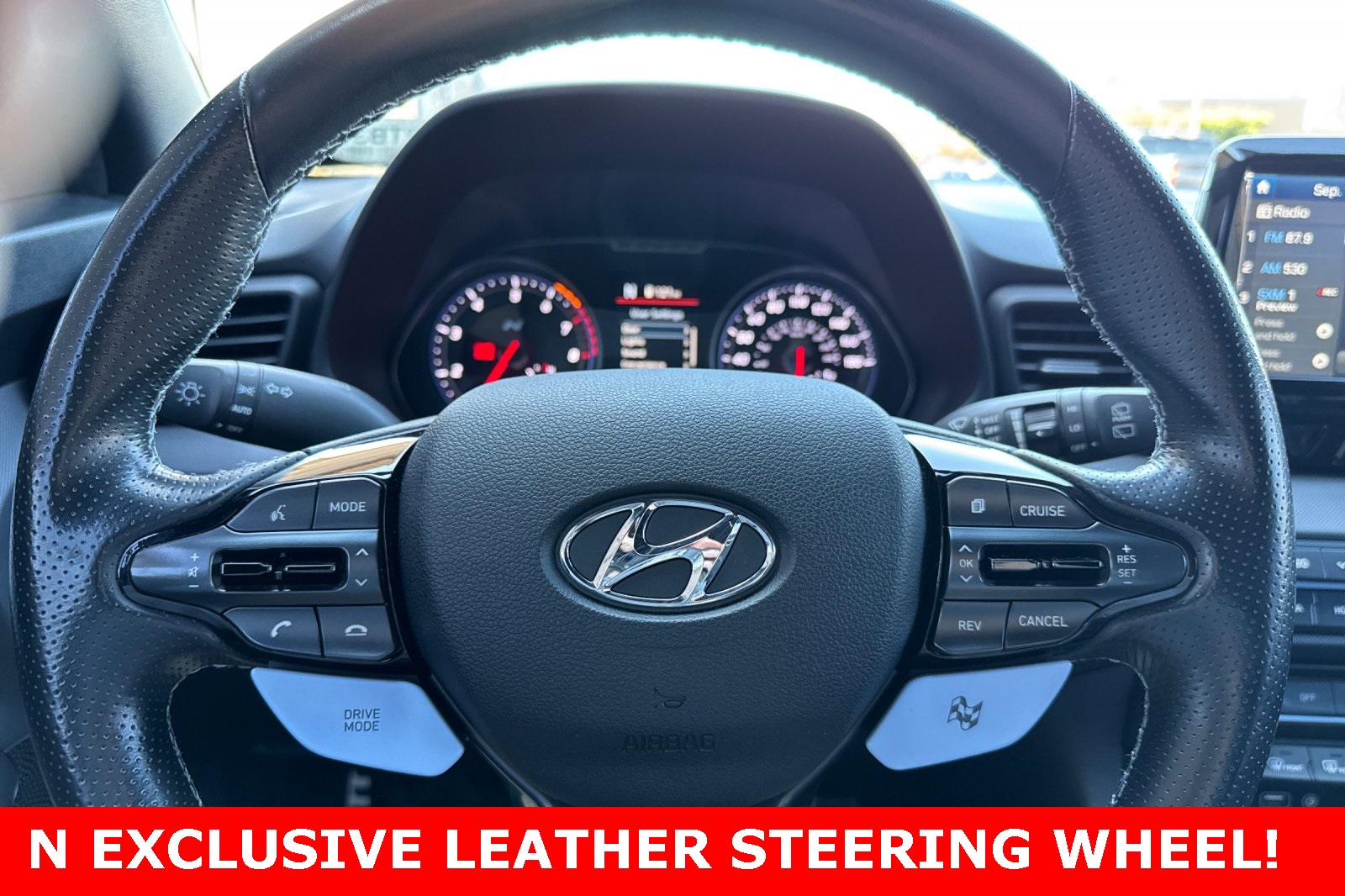 2020 Hyundai Veloster N photo 17