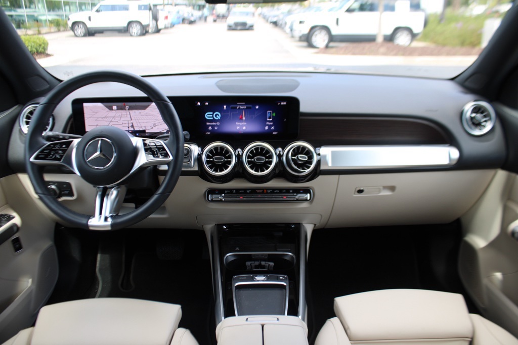 2024 Mercedes Benz EQB 250+ photo 24