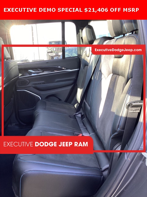2023 Jeep Grand Cherokee Trailhawk 4xe photo 12