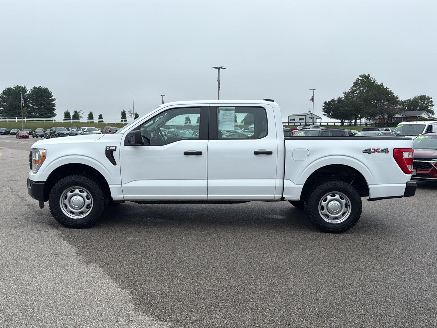 2022 Ford F-150 XL photo 3