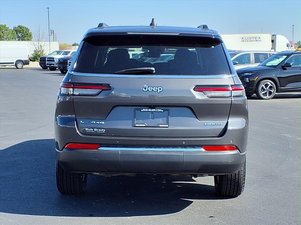 2022 Jeep Grand Cherokee Laredo photo 12
