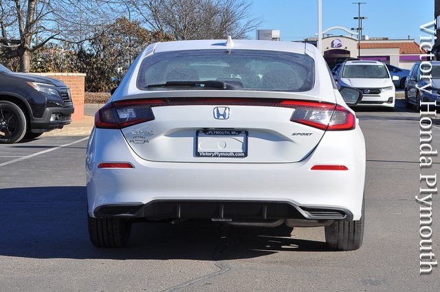 2025 Honda Civic Hatchback Sport photo 4