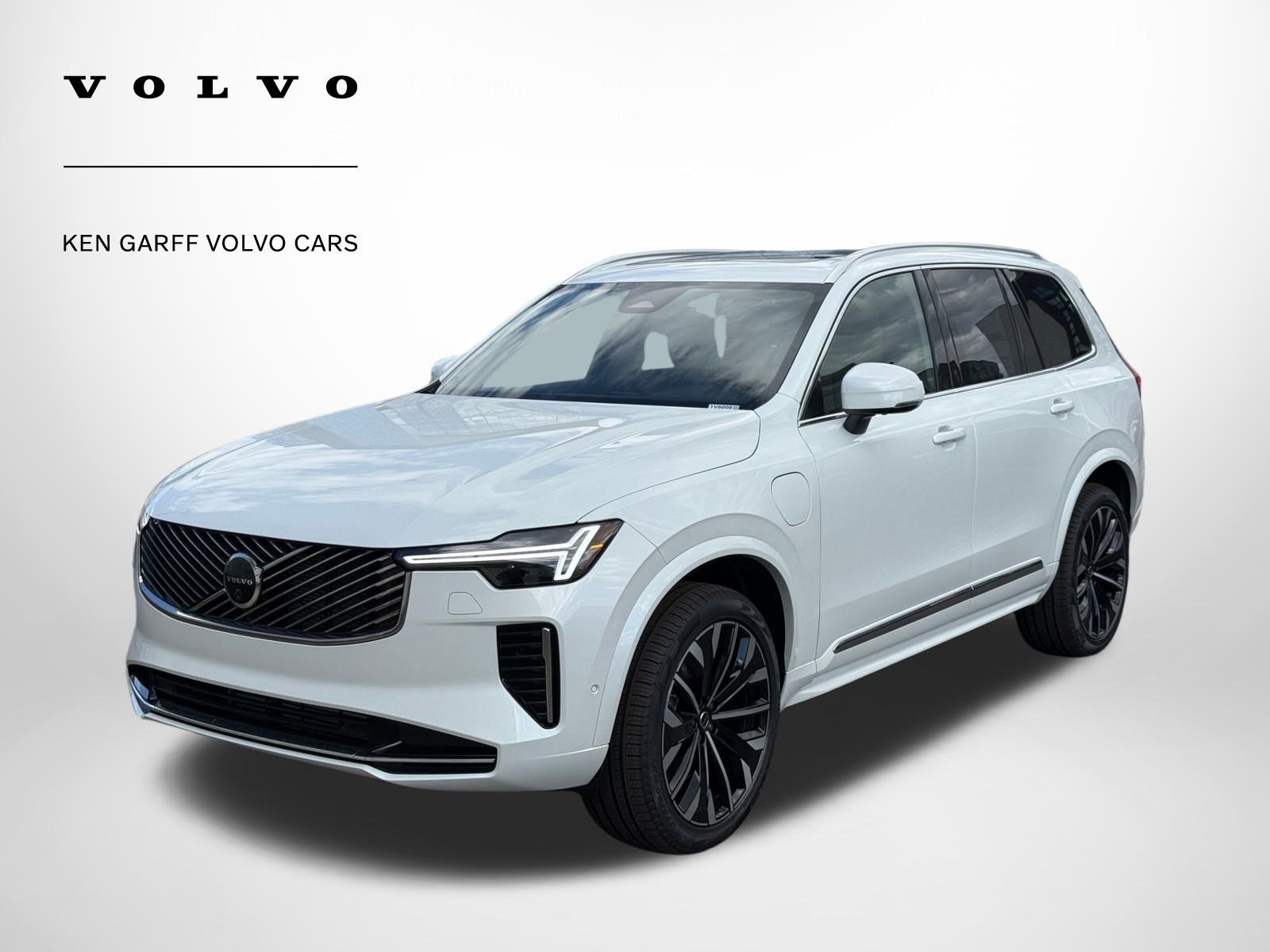 2026 Volvo XC90 Plus photo 6
