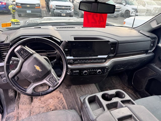 2024 Chevrolet Silverado 2500HD LT photo 3