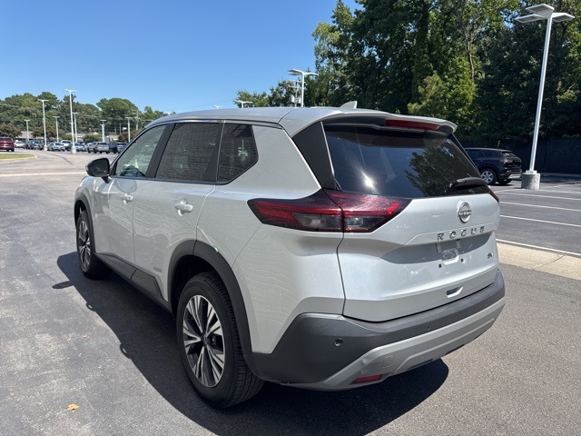 2023 Nissan Rogue SV photo 4