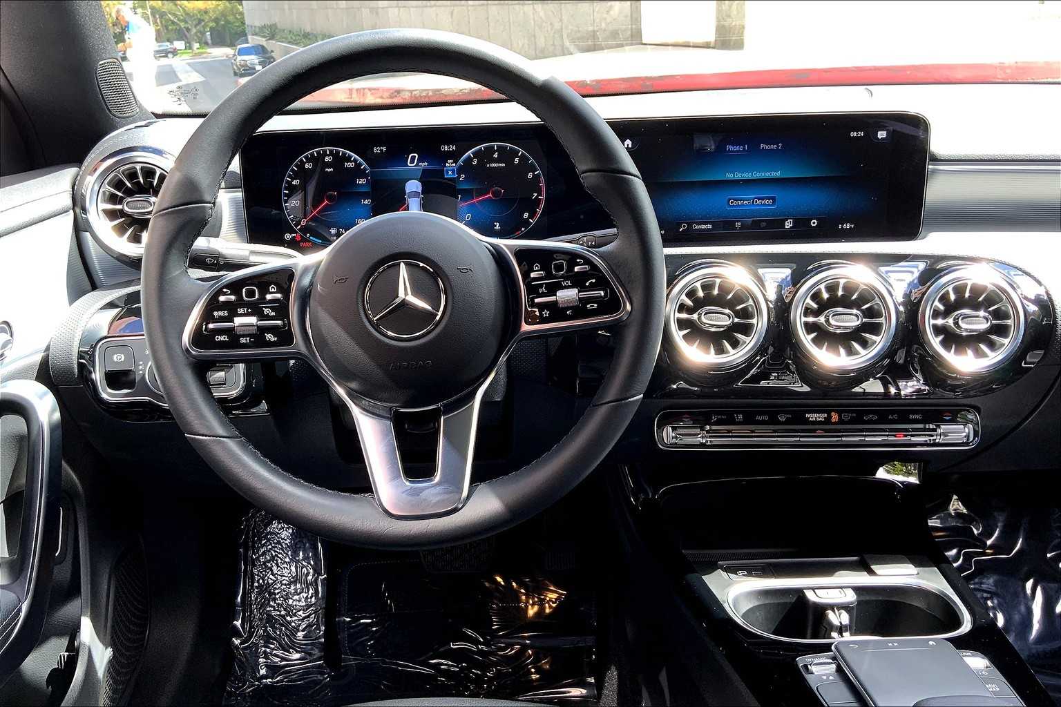 2023 Mercedes Benz CLA 250 photo 5