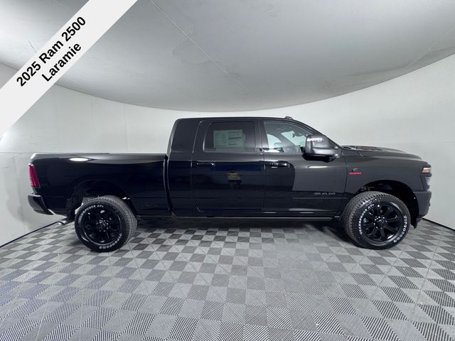 2025 Ram 2500 Laramie photo 8