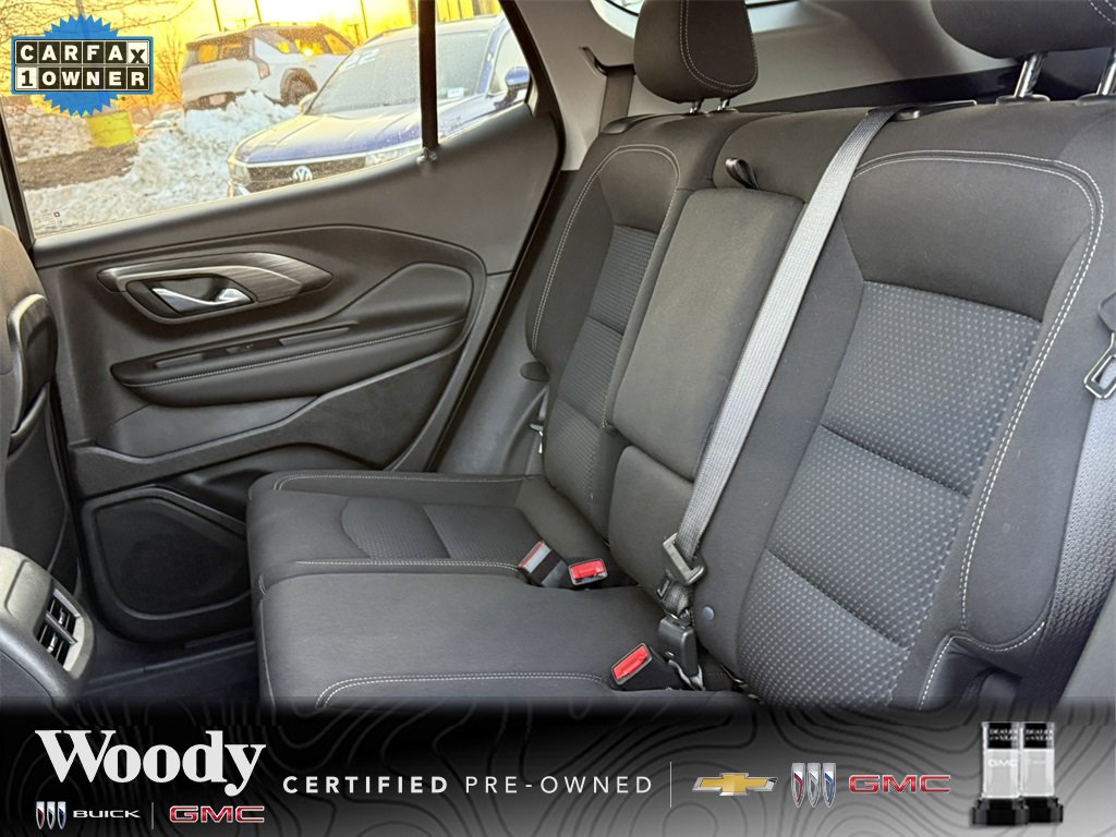 2023 GMC TERRAIN - Image 30