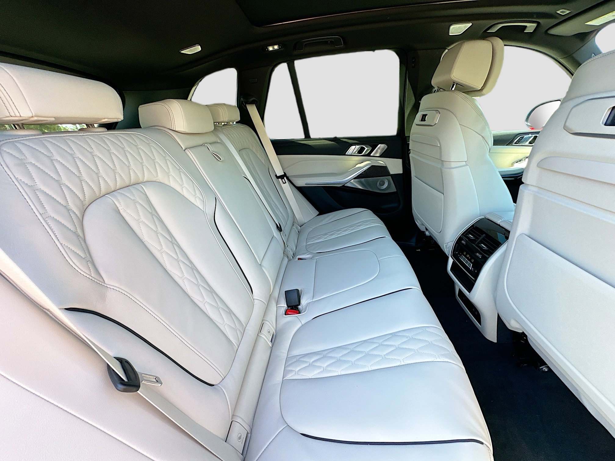 2026 Bmw X5 M60i photo 24