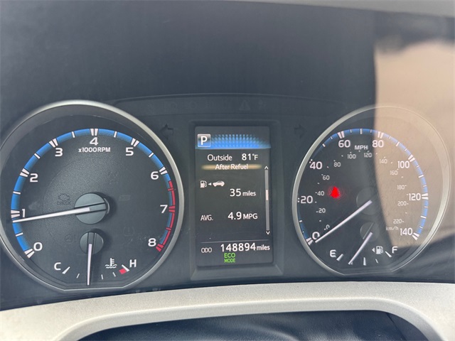2017 Toyota RAV4 XLE photo 24