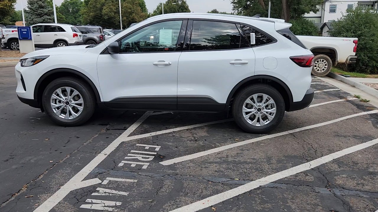 2025 Ford Escape Active photo 3