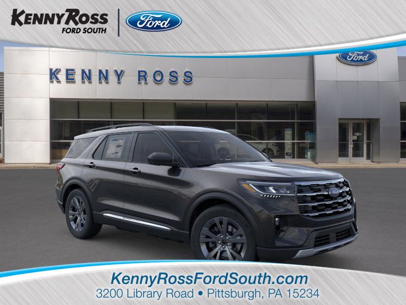 2025 Ford Explorer Active's photo