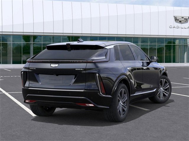 2026 Cadillac Lyriq Luxury photo 4