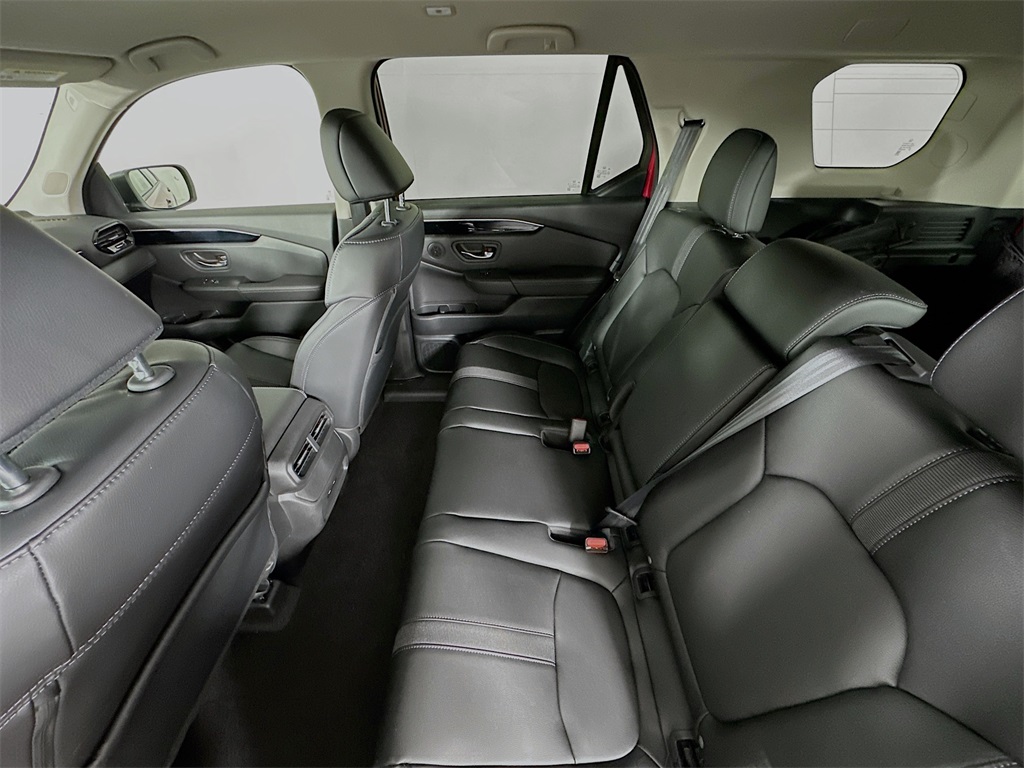 2026 Honda Passport photo 4