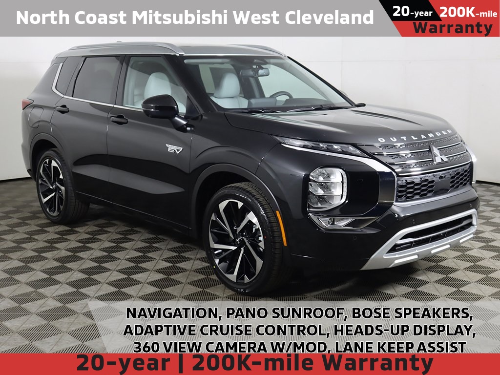 2025 Mitsubishi Outlander Plug-in Hybrid Platinum Edition's photo