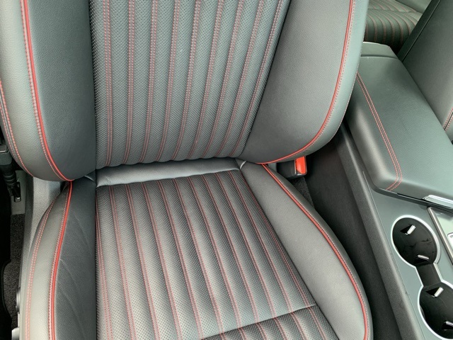 2025 Genesis G70 2.5T photo 39