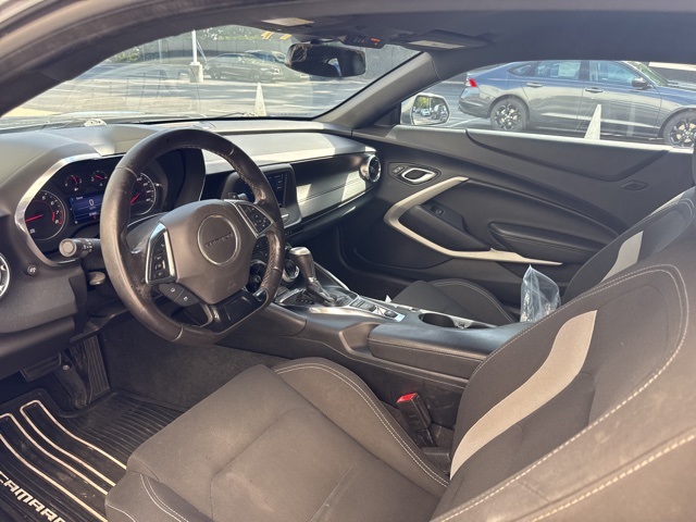 2020 Chevrolet Camaro 1LS photo 5