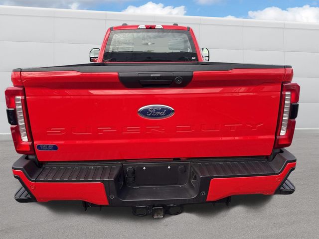 2025 Ford F-350 XL photo 3