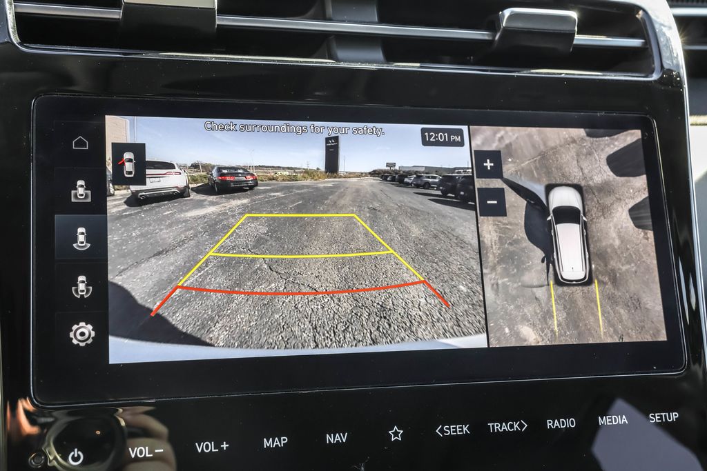 2024 Hyundai Tucson Hybrid Limited photo 4