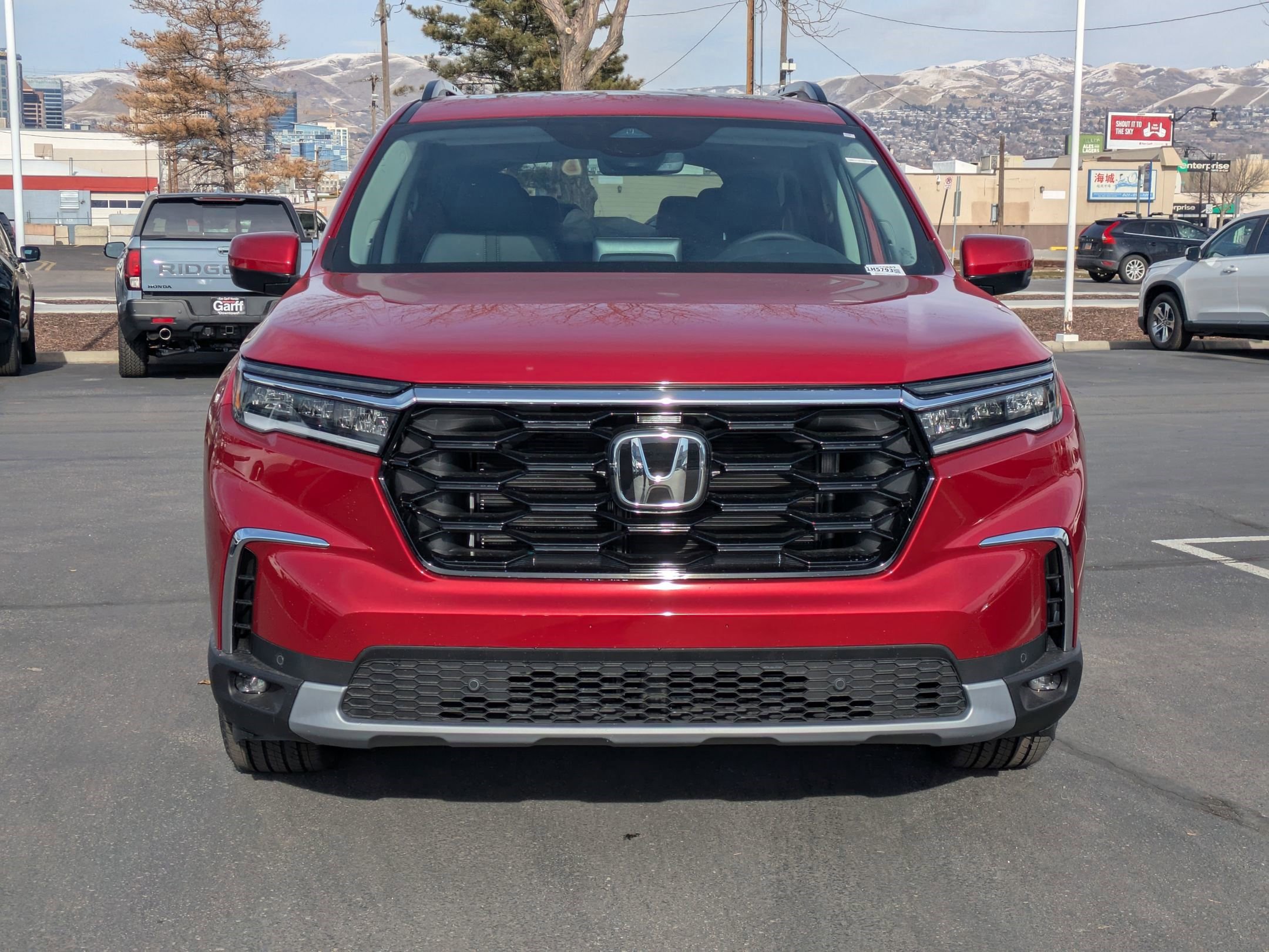 2025 Honda Pilot Touring photo 7