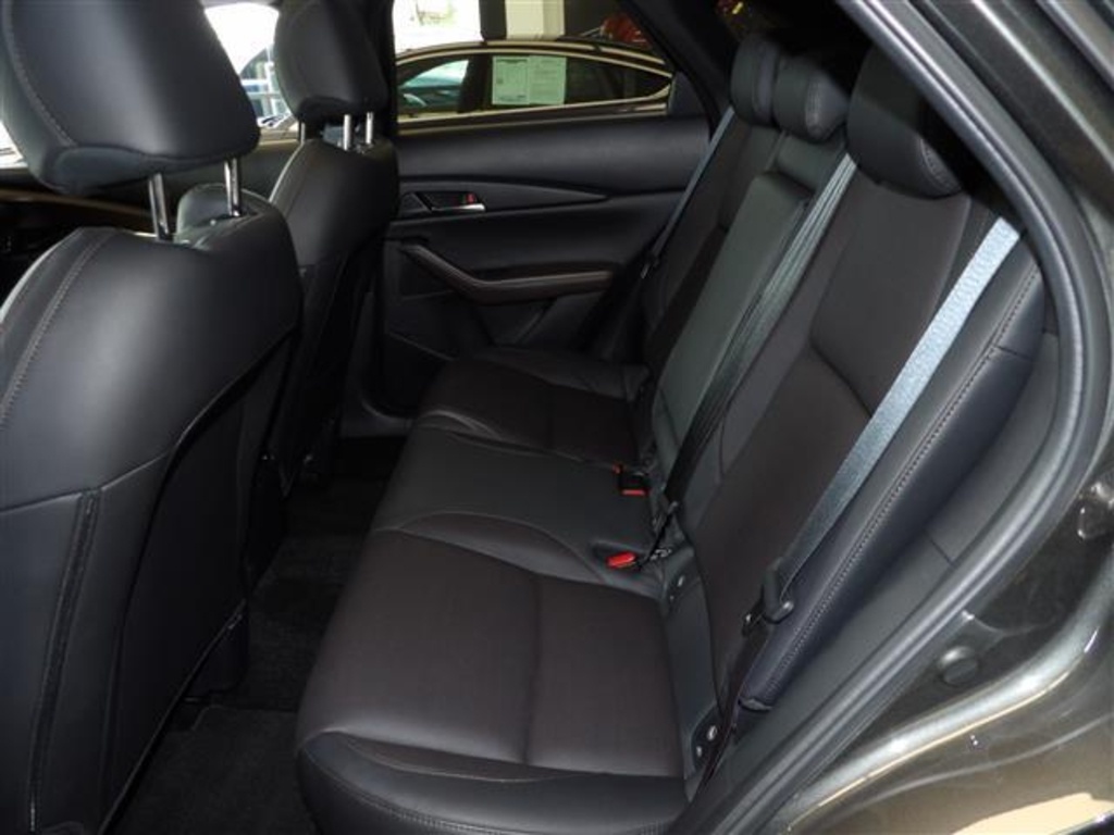 2024 Mazda CX-30 2.5 S Premium photo 23