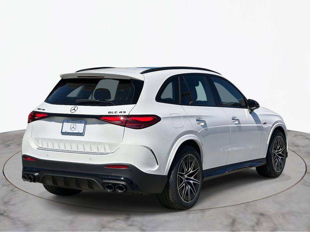2025 Mercedes Benz GLC 43 AMG 4MATIC photo 4