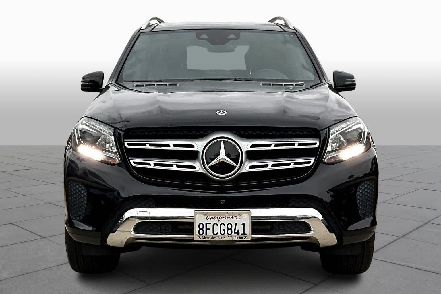 2018 Mercedes Benz GLS 450 4MATIC photo 3