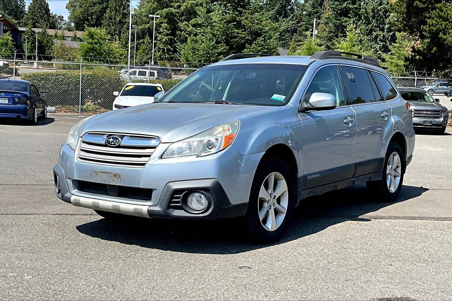 Used 2014 Subaru Outback 2.5i Limited with VIN 4S4BRBLC2E3257758 for sale in Burien, WA
