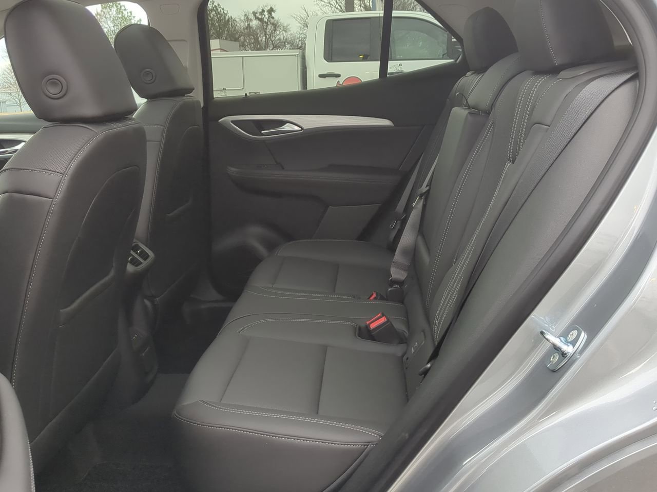 2025 Buick Envision Avenir photo 25