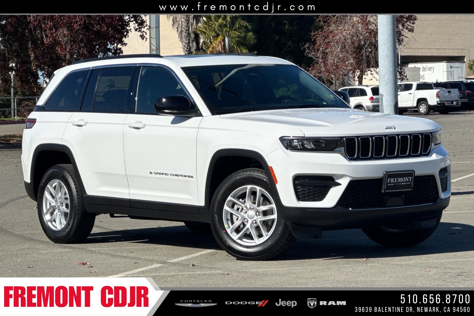 2025 Jeep Grand Cherokee Laredo's photo