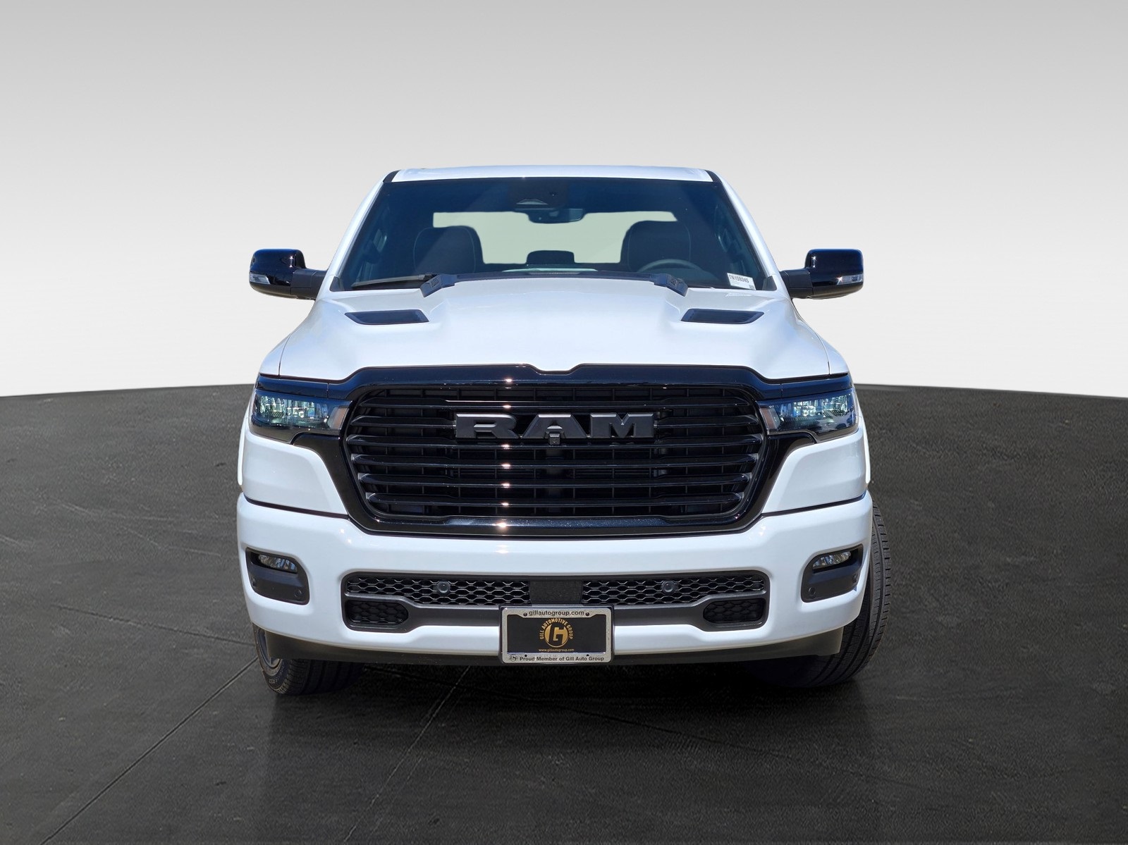 2026 Ram 1500 Laramie photo 2