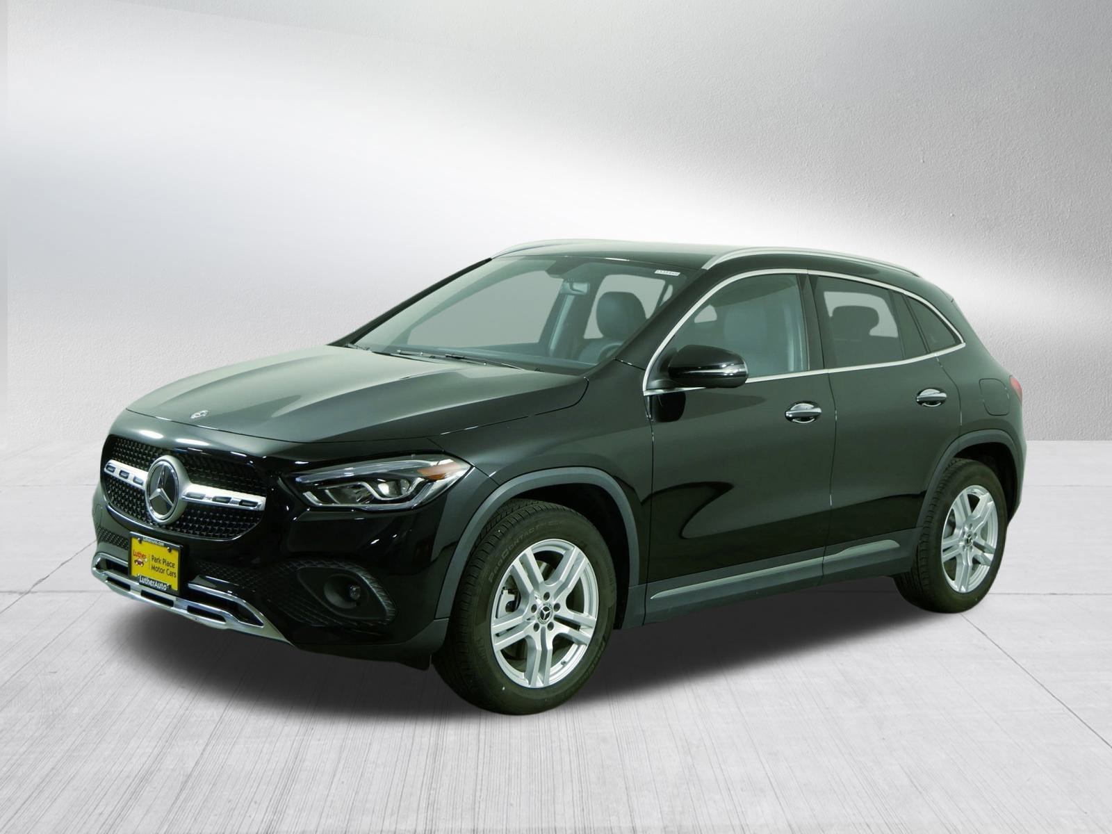 2021 Mercedes Benz GLA 250 4MATIC photo 3