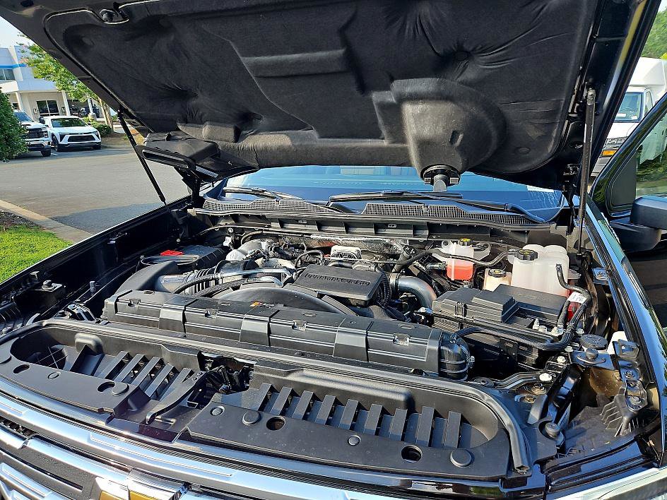 2025 Chevrolet Silverado 2500HD High Country photo 22
