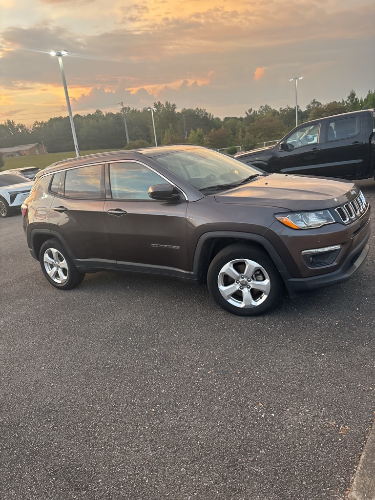 2019 Jeep Compass Latitude photo 4
