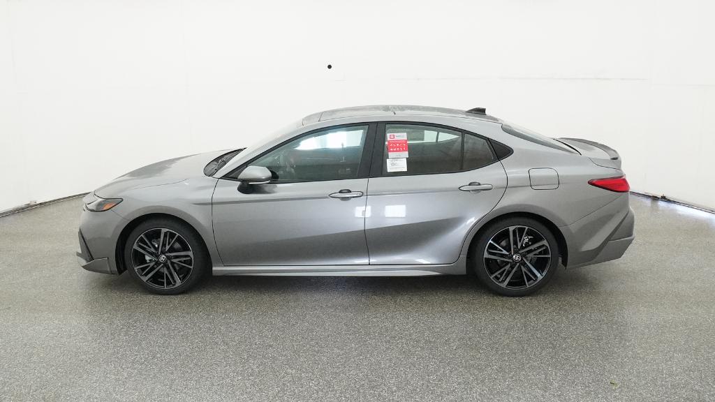 2026 Toyota Camry XSE photo 9