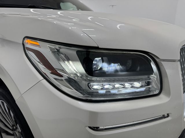 2019 Lincoln Navigator L Reserve photo 32