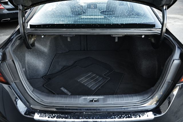 2022 Nissan Altima 2.5 SV photo 28