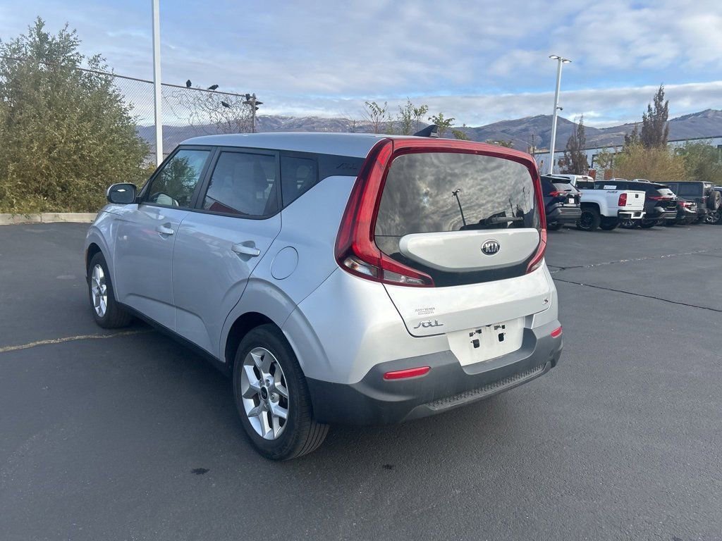 2021 Kia Soul LX S X-Line photo 3