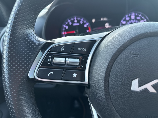 2023 Kia Forte GT-Line photo 14