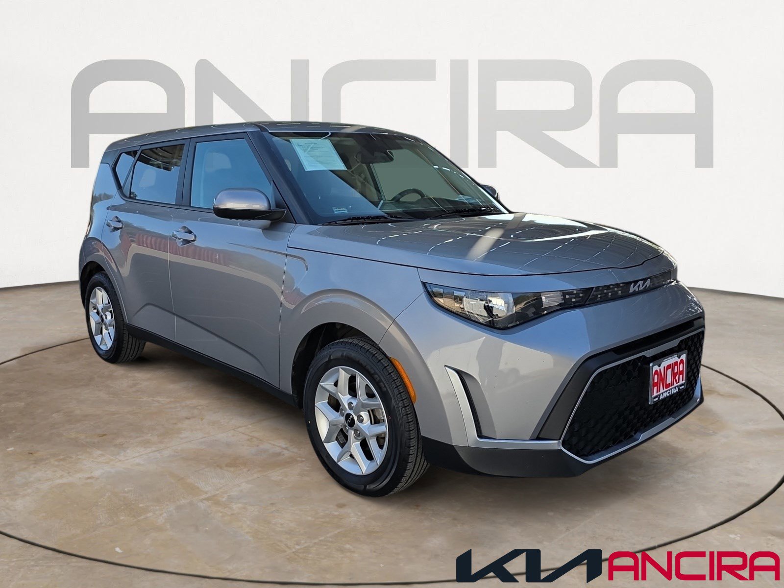 2024 Kia Soul LX's photo