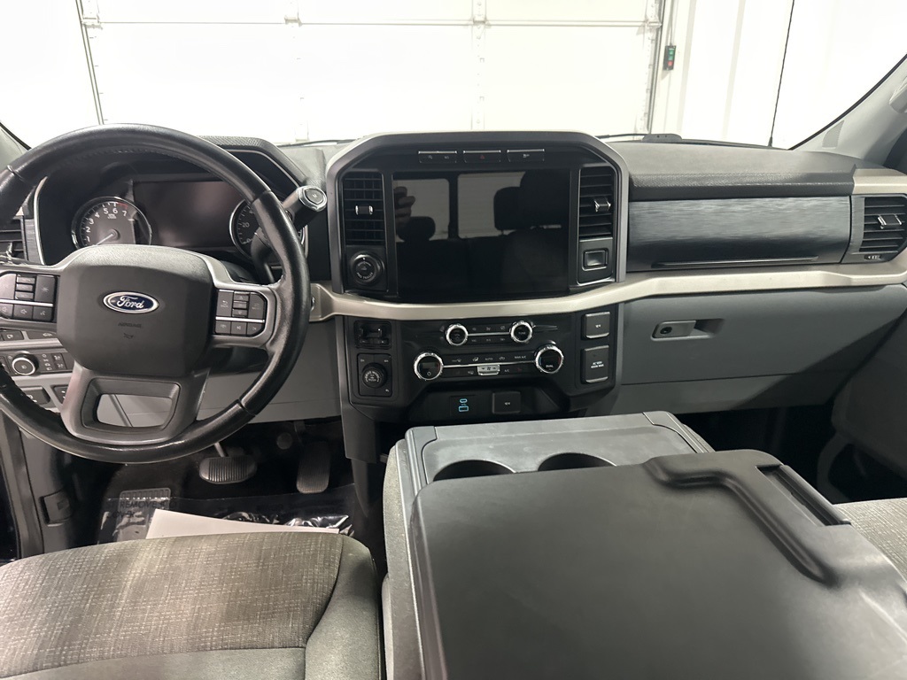 2021 Ford F-150 XLT photo 13
