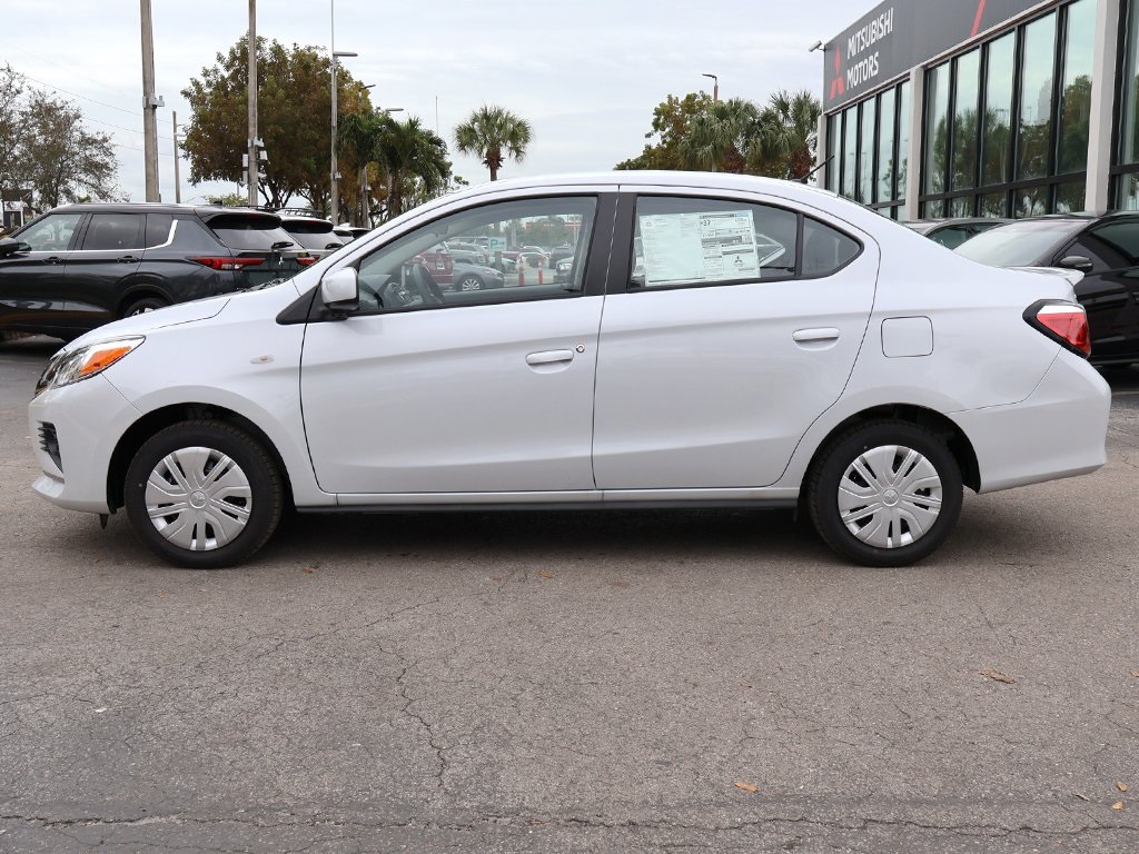 2024 Mitsubishi Mirage G4 ES photo 14