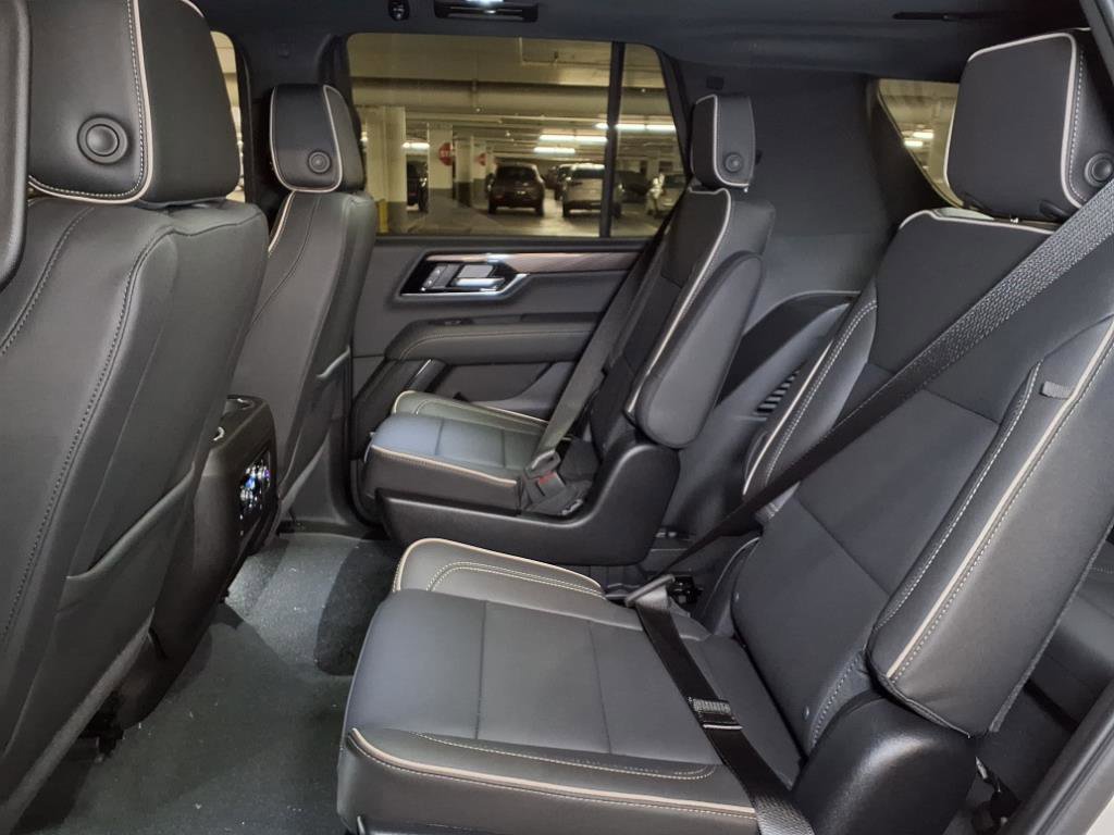 2025 Gmc Yukon photo 11