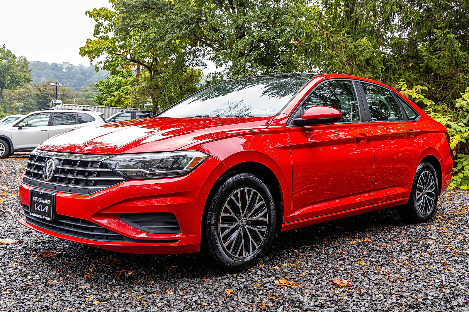 2019 Volkswagen Jetta SE R-Line photo 3